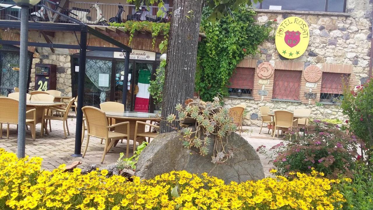 Hotel Rosati 키우시 외부 사진