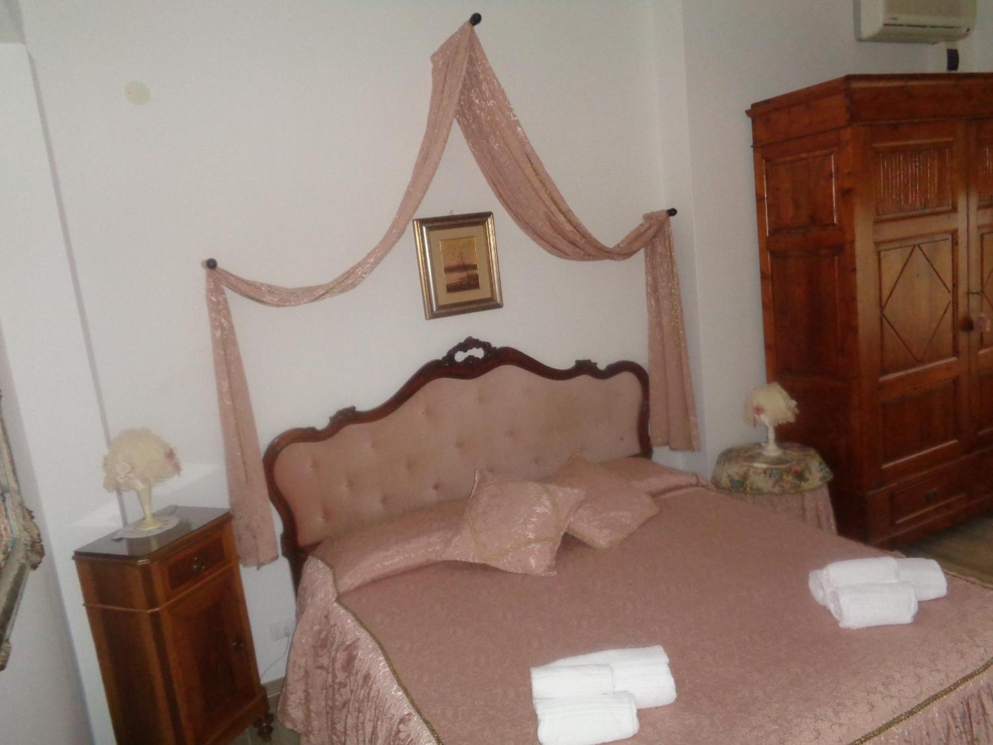 Hotel Rosati 키우시 외부 사진