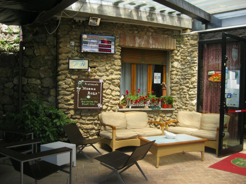 Hotel Rosati 키우시 외부 사진